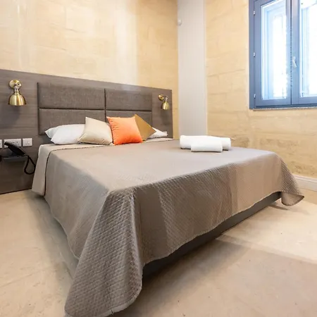 Casa Rosanna Malta Adults Only 16 Couette-café 4*